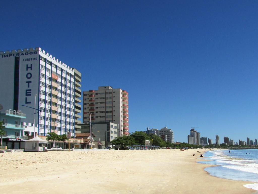 Imperador Turismo Hotel Piçarras Zewnętrze zdjęcie