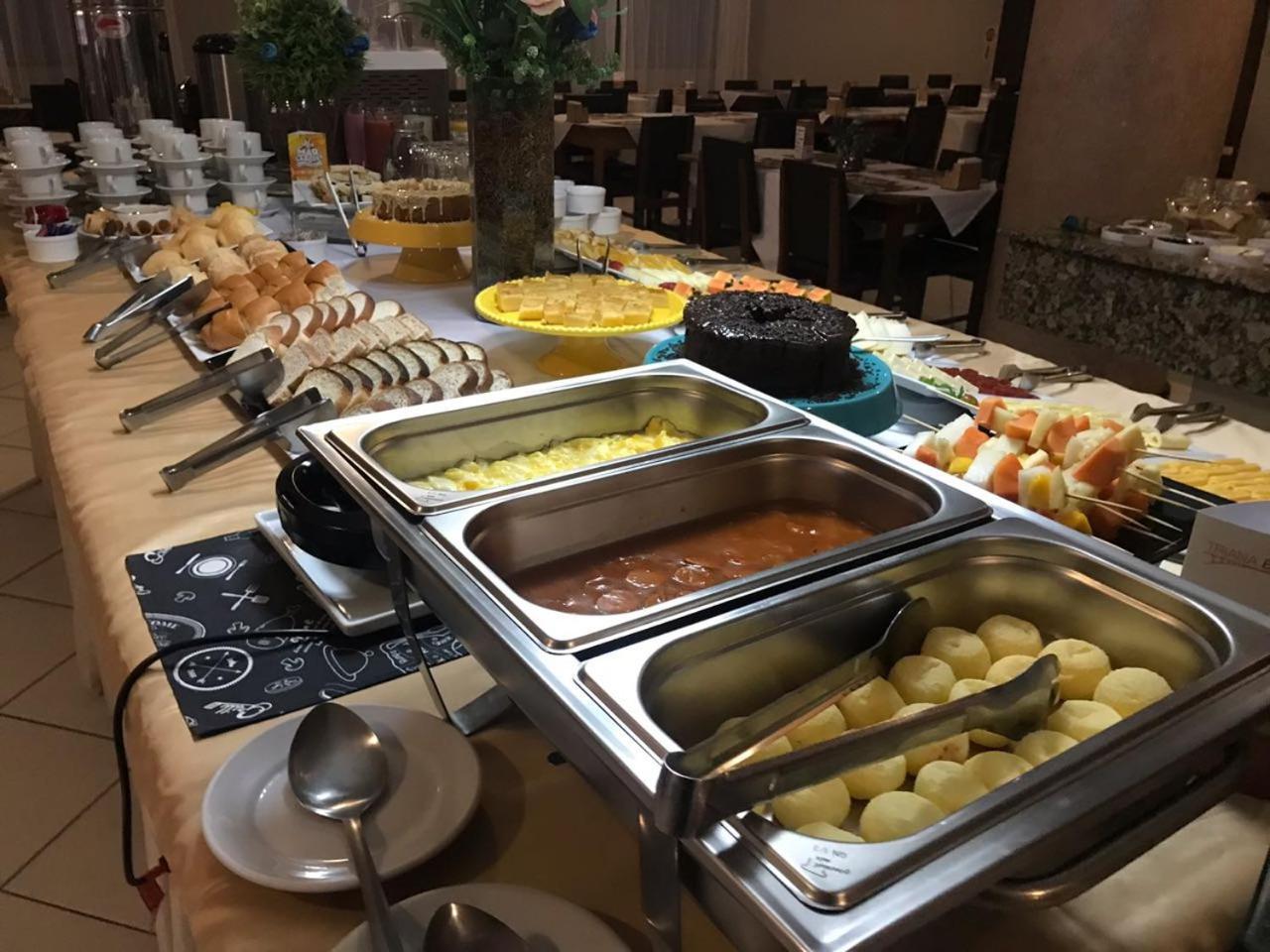 Imperador Turismo Hotel Piçarras Zewnętrze zdjęcie